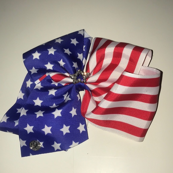 JoJo Siwa Other - Jojo bow American flag